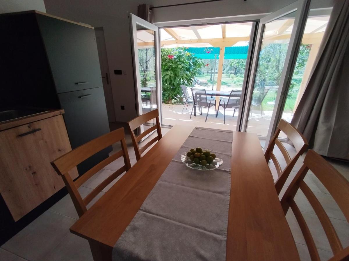 Apartamento Marti'S House In The Olive Grove Fažana Exterior foto